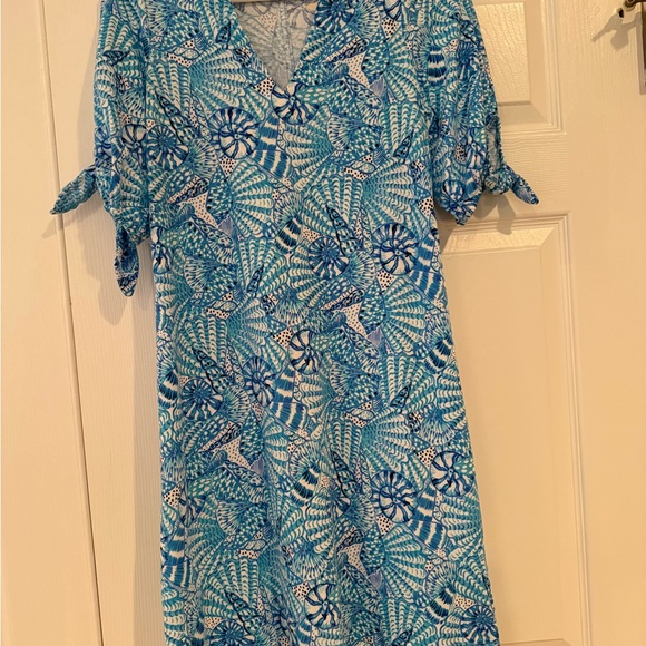 Lilly Pulitzer Dresses & Skirts - Lilly Pulitzer Easley short sleeve dress
Almafi Blue by the Seashore